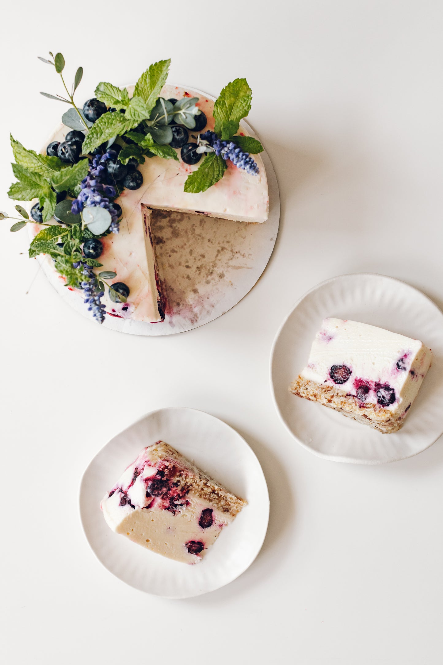 Mixed Berry Cake